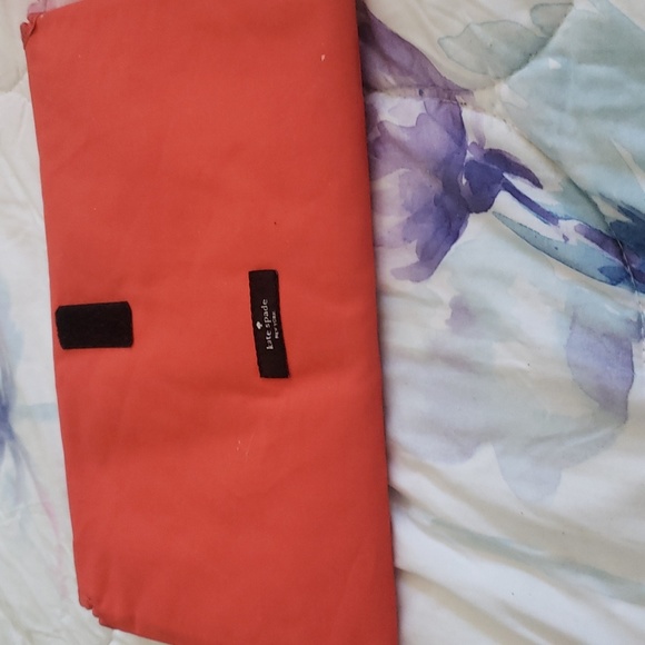 KATE SPADE TRAVEL BAG - Picture 15 of 16